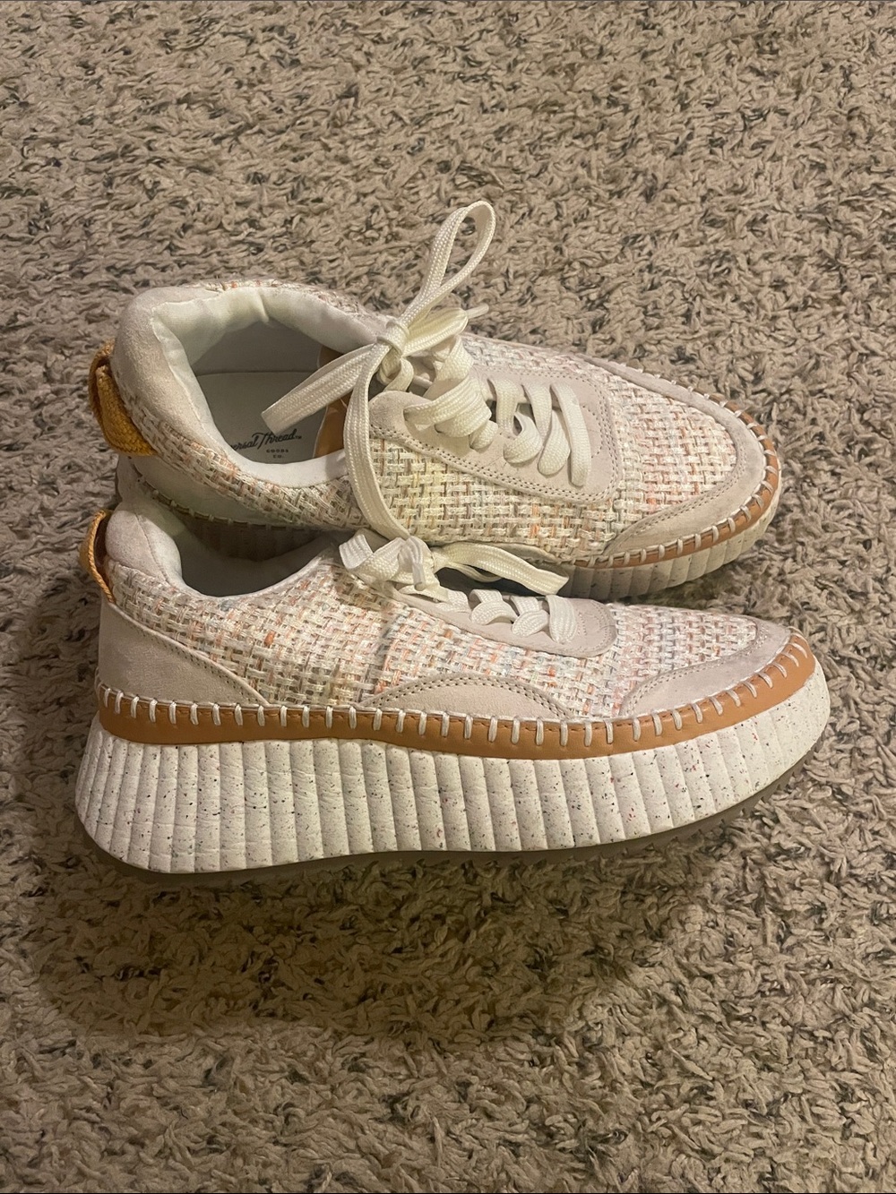Universal Thread Cream & Tan Platform Tweed Sneakers